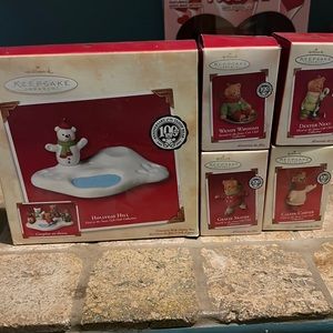Hallmark Keepsake-Complete Holiday Hill Set-Christmas Ornaments